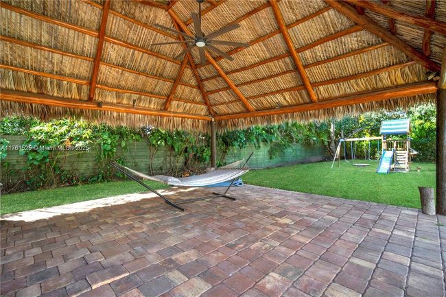 7860 Sw 134 Th St, House other with 4 bedrooms, 3 bathrooms and null parking in Pinecrest FL | Image 38