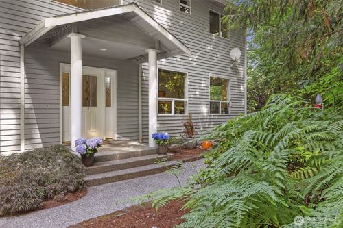 6117 Ames Lake Carnation Rd Ne, Carnation, WA, 98014-9112 | Card Image