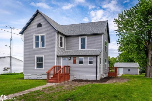 632 Woodlawn St, Traer, IA, 50675-1040 | Card Image