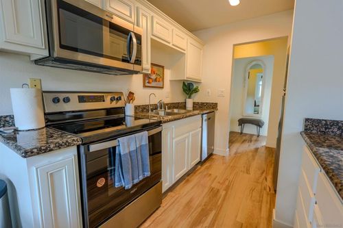 2-930 Peach Ave, El Cajon, CA, 92021 | Card Image