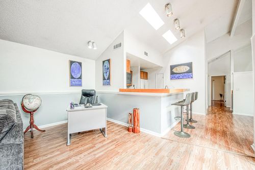 345 Sylmar Ave, Clovis, CA, 93612-0763 | Card Image