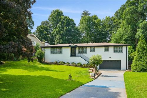 97 Osner Dr, Sandy Springs, GA, 30342-2201 | Card Image
