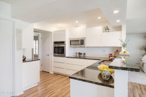 19030 N Signal Butte Cir, Sun City, AZ, 85373-1413 | Card Image