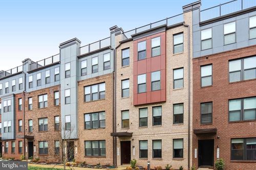 44499 Wolfhound Sq, ASHBURN, VA, 20147-6346 | Card Image