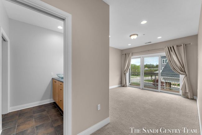 15 - 917 W Savidge St, Condo with 2 bedrooms, 2 bathrooms and null parking in Spring Lake MI | Image 28