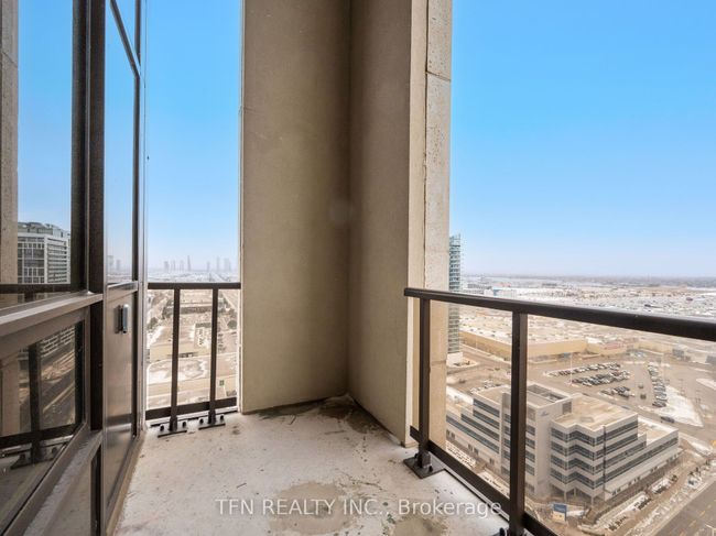 PH08 - 9075 Jane St, Condo with 2 bedrooms, 2 bathrooms and 1 parking in Concord ON | Image 17