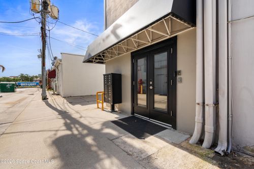 904 E New Haven Ave, MELBOURNE, FL, 32901-5435 | Card Image