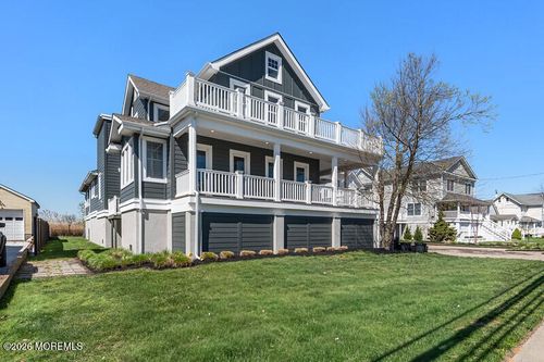 40 Riverdale Ave, Monmouth Beach, NJ, 07750-1449 | Card Image
