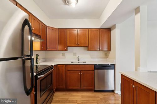 303-2b-10117 Prince Pl, UPPER MARLBORO, MD, 20774-1106 | Card Image