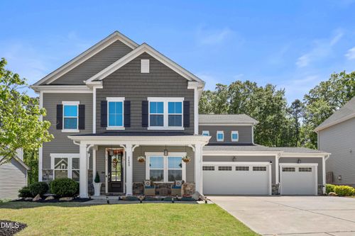 2400 Heathland Farm Dr, Fuquay Varina, NC, 27526-3985 | Card Image