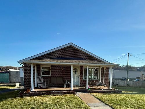 1107 Princeton Ave, Princeton, WV, 24740-3229 | Card Image