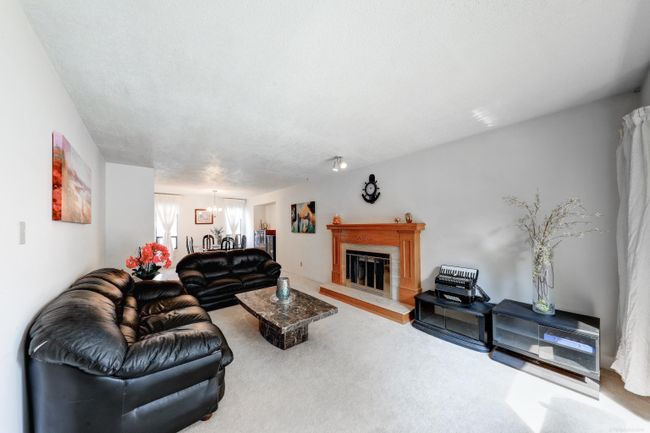 12366 Greenland Drive, House other with 4 bedrooms, 2 bathrooms and 2 parking in Richmond BC | Image 5
