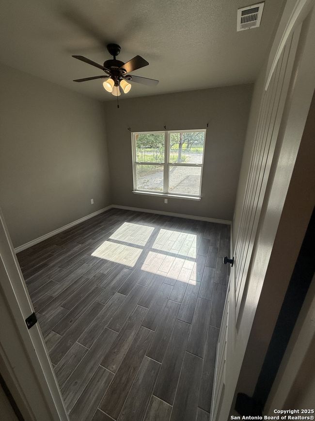 169 Twin Lake Trl, House other with 3 bedrooms, 2 bathrooms and null parking in Spring Branch TX | Image 12