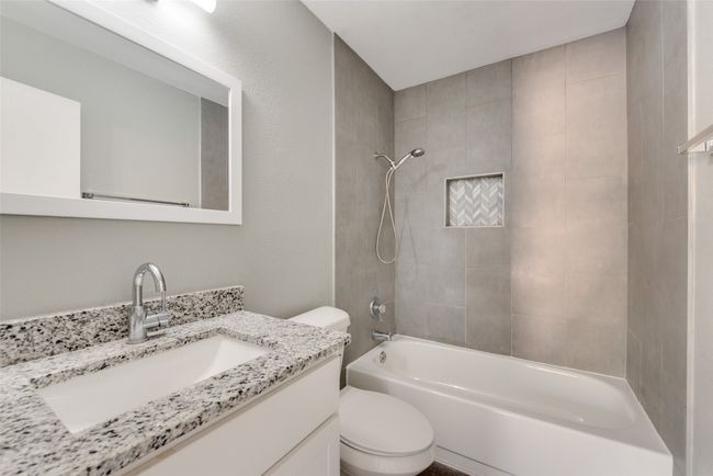 APT-2032 - 8110 Skillman St, Condo with 2 bedrooms, 2 bathrooms and null parking in Dallas TX | Image 13