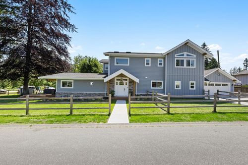 11173 Caledonia Dr, Surrey, BC, V3R3N5 | Card Image