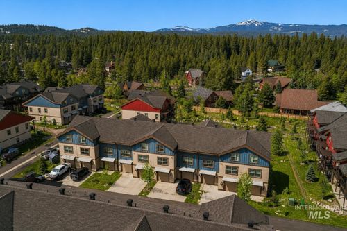 109 Broken Pine Ln, McCall, ID, 83638 | Card Image