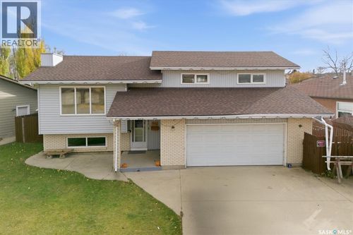 614 Reid Rd, Saskatoon, SK, S7N3J5 | Card Image