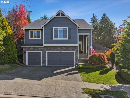 2937 Winkel Way, West Linn, OR, 97068-2168 | Card Image