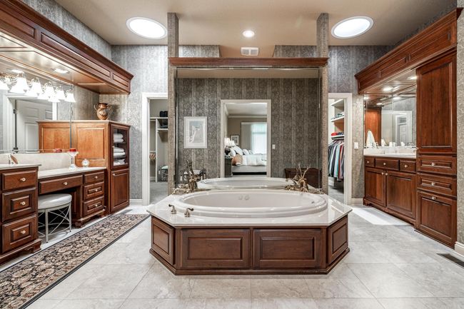 5 Granada Ln, House other with 3 bedrooms, 4 bathrooms and null parking in Hot Springs Village AR | Image 18