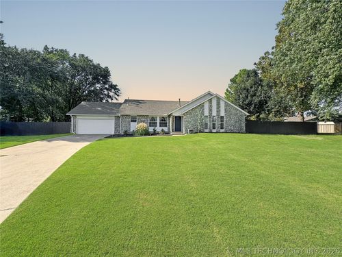13406 S 125th East Pl, Broken Arrow, OK, 74011-7413 | Card Image