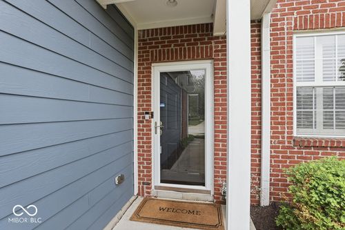 3423 Heathcliff Ct, Westfield, IN, 46074-5520 | Card Image