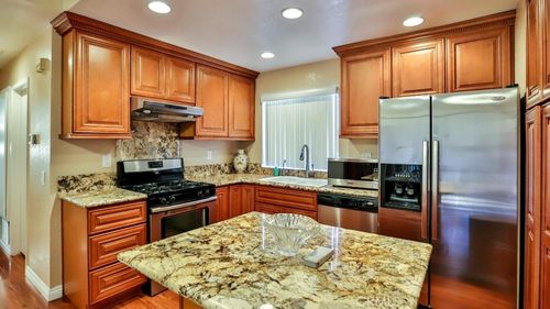 9938 13th St, Garden Grove, CA, 92844-3164 | Card Image