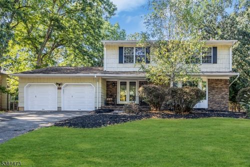 416 Elwood St, Piscataway, NJ, 08854-3616 | Card Image