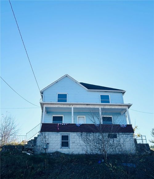 403 Lowell St, Vandergrift, PA, 15690-1548 | Card Image
