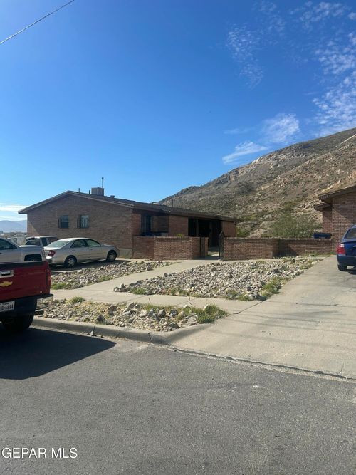 1263 N N.Cotton Street, El Paso, TX, 79902 | Card Image