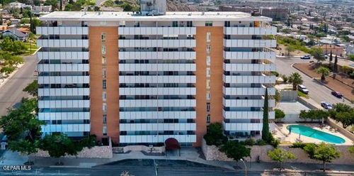 apt-604-1800 N Stanton St, El Paso, TX, 79902-3513 | Card Image