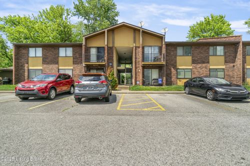 195-7048 Wildwood Cir, Louisville, KY, 40291-1791 | Card Image