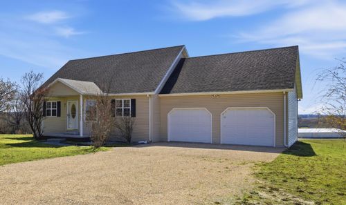 23548 Lawrence 1090, Monett, MO, 65708-6105 | Card Image