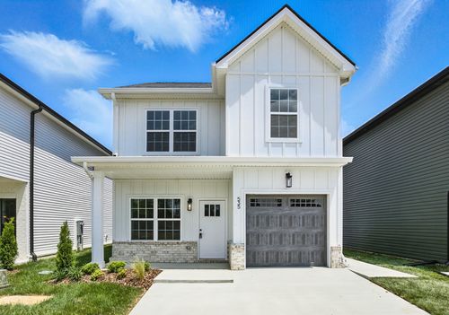 535 Charleston Cove Way, Clarksville, TN, 37043-2739 | Card Image