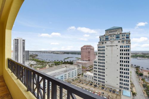unit-211-801 S Olive Ave, West Palm Beach, FL, 33401-6183 | Card Image