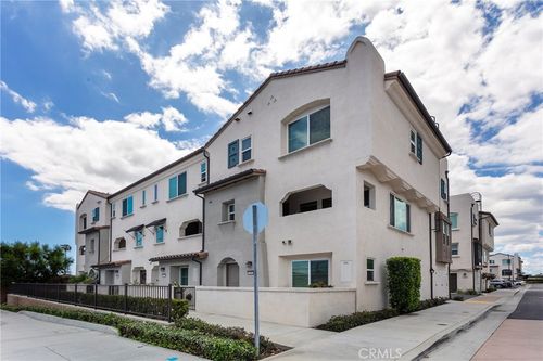12910 Oliana Dr, La Mirada, CA, 90638-1958 | Card Image
