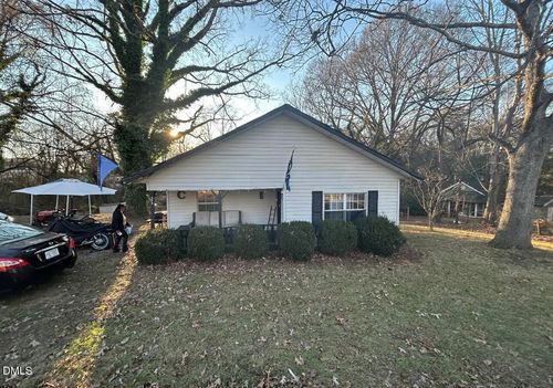 205 Proctor St, Lincolnton, NC, 28092-3941 | Card Image