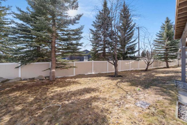 100 Country Hills Cove Nw, Home with 3 bedrooms, 2 bathrooms and 2 parking in Calgary AB | Image 29