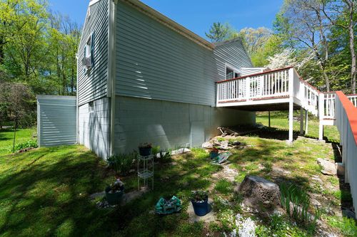 21 Van Dam, Hyde Park, NY, 12538 | Card Image