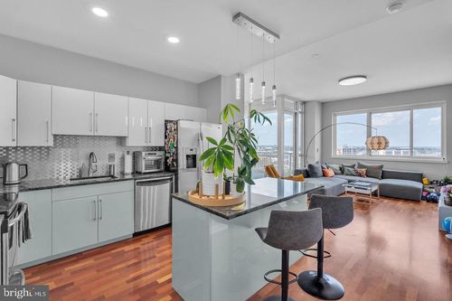 unit-f1206-901 N Penn St, PHILADELPHIA, PA, 19123-3251 | Card Image