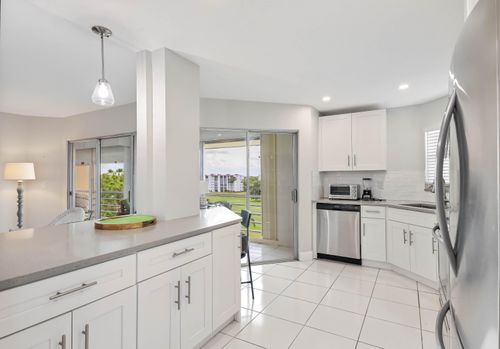 616-3661 Via Poinciana, Greenacres, FL, 33467 | Card Image