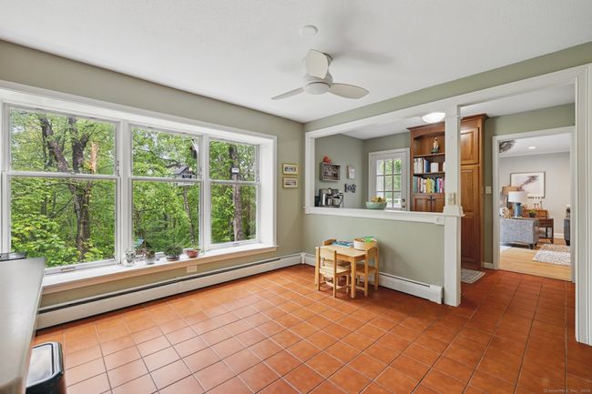 65 Nassahegan Dr, House other with 4 bedrooms, 3 bathrooms and null parking in Burlington CT | Image 12