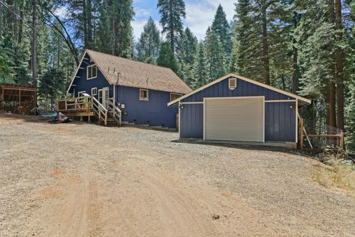 2280 Dogwood Lane, Pollock Pines, CA, 95726 | Card Image