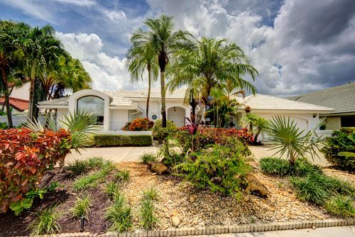 10252 Shireoaks Ln, Boca Raton, FL, 33498-6401 | Card Image