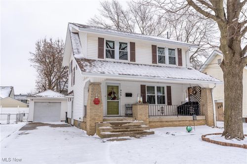 946 Bellflower Ave Sw, Canton, OH, 44710-1534 | Card Image