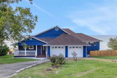 441 Southwood Shores Dr, Coldspring, TX, 77331-6043 | Card Image