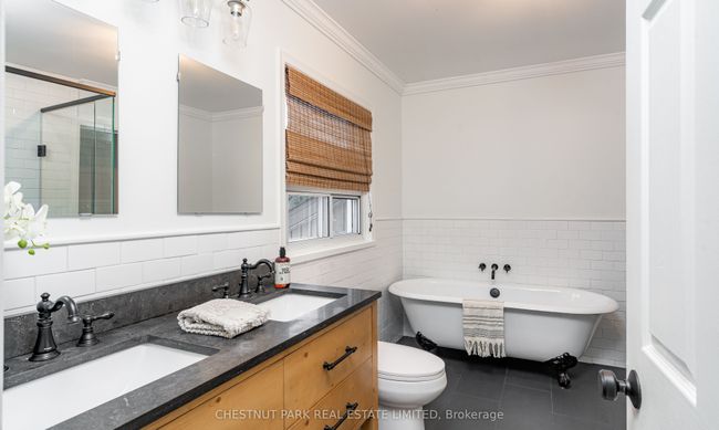 714550 1 St Line, House other with 4 bedrooms, 4 bathrooms and 16 parking in Mono ON | Image 25