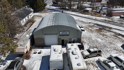 403 Old Highway 61 S, Hinckley, MN, 55037-8342 | Card Image