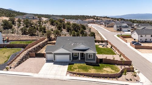 3541 W Sevy St, Cedar City, UT, 84720-1427 | Card Image