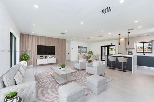 9230 Sw 183rd Ter, Palmetto Bay, FL, 33157-5774 | Card Image