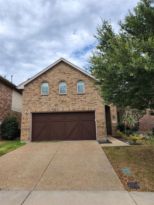 305 Eastland Dr, Lewisville, TX, 75056-5869 | Card Image